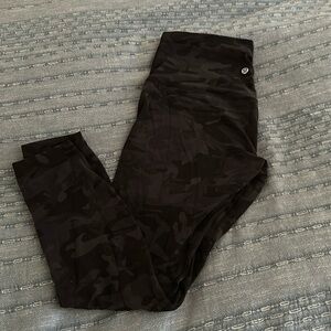 Lululemon black camouflage leggings